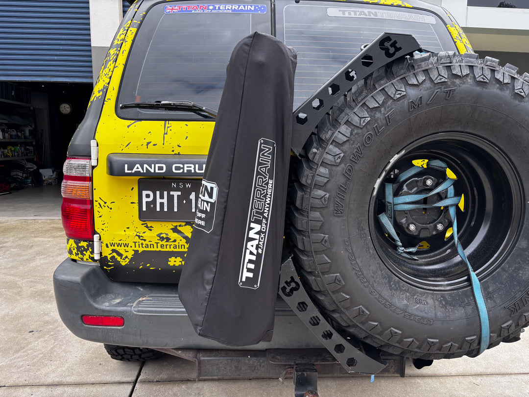 Titan Terrain - Cover Bag for Rugged Floor Jack + Mounting Bracket